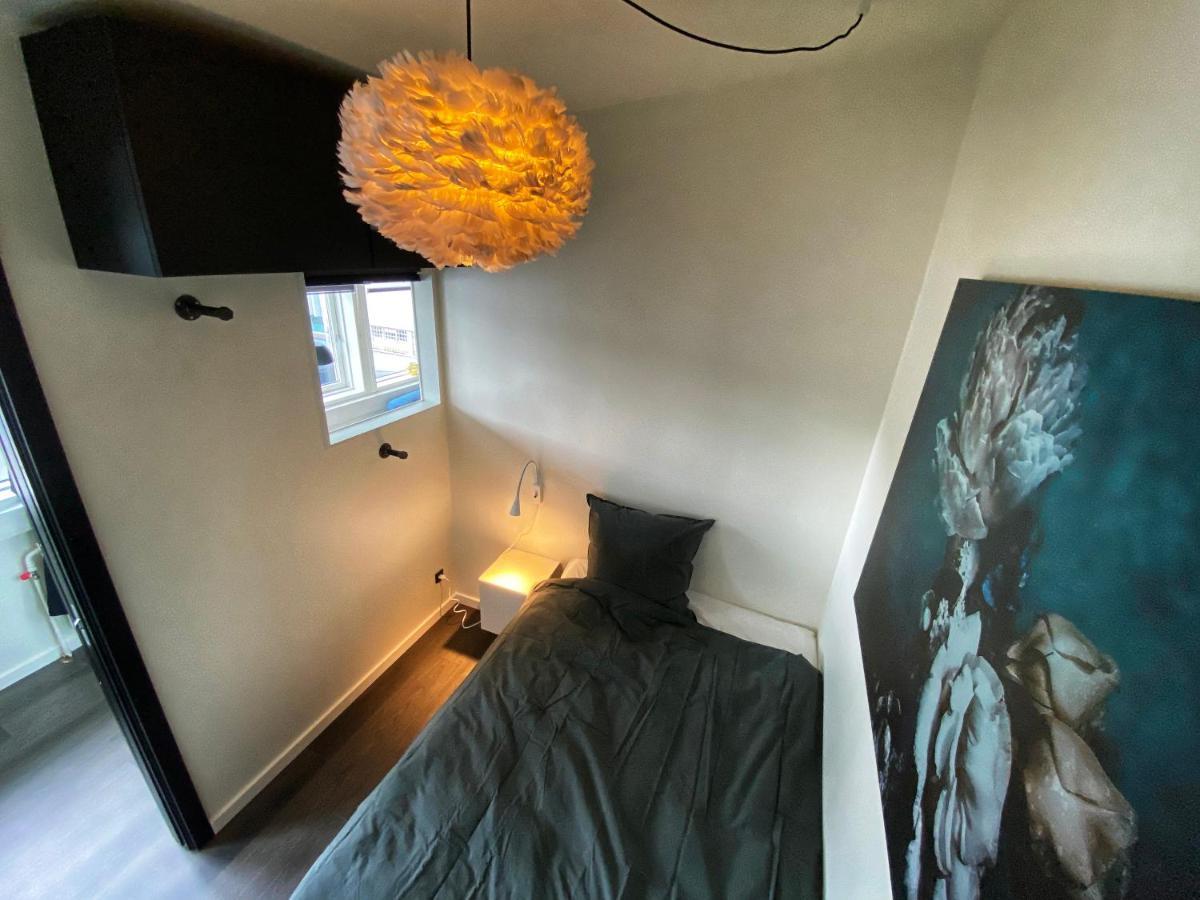 Broncks Apartment 2 - Modern 2-Bedroom In The Heart Of Torshavn Tórshavn Exterior foto